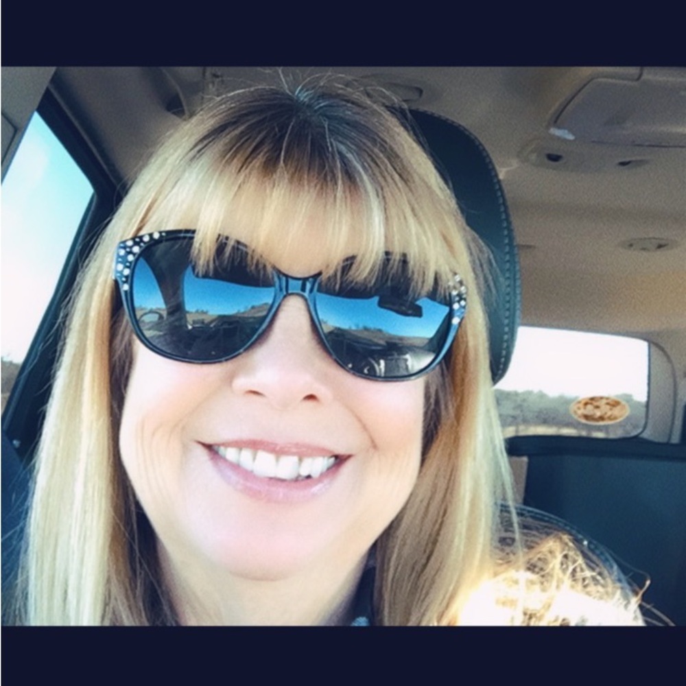 Meet your Posher, Kathy
